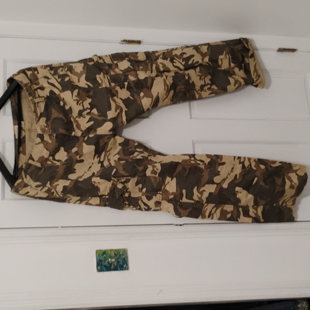 Cargo pants